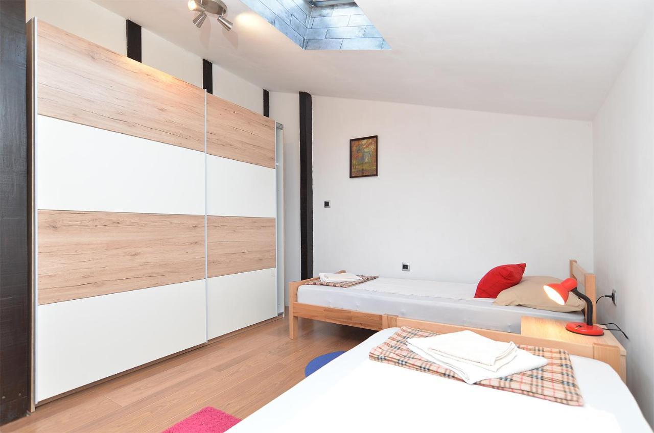 Apartment Puzar 295 Stinjan Luaran gambar