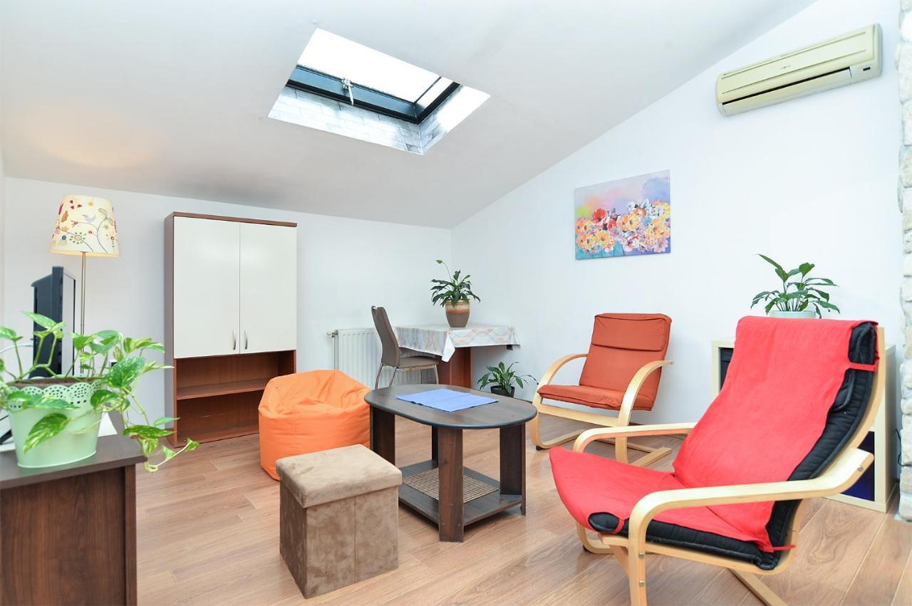 Apartment Puzar 295 Stinjan Luaran gambar