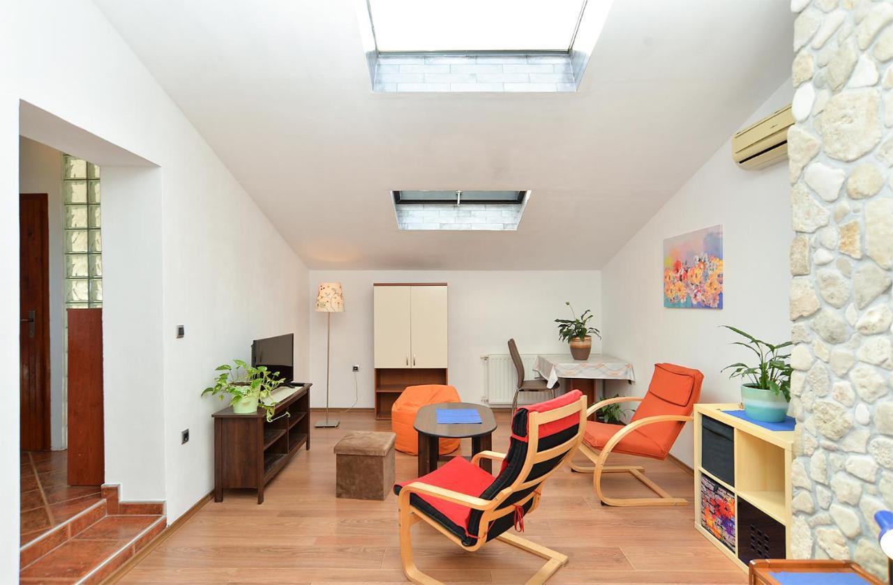 Apartment Puzar 295 Stinjan Luaran gambar