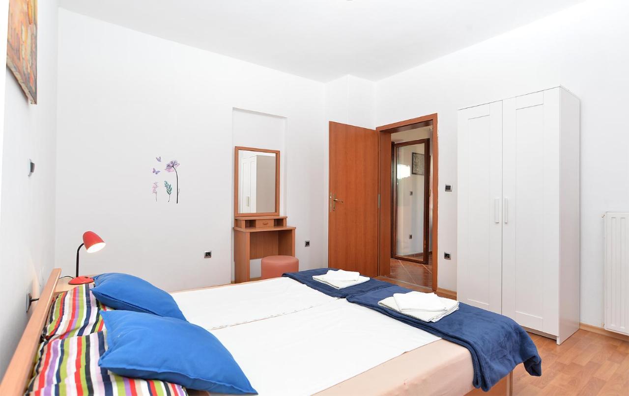 Apartment Puzar 295 Stinjan Luaran gambar