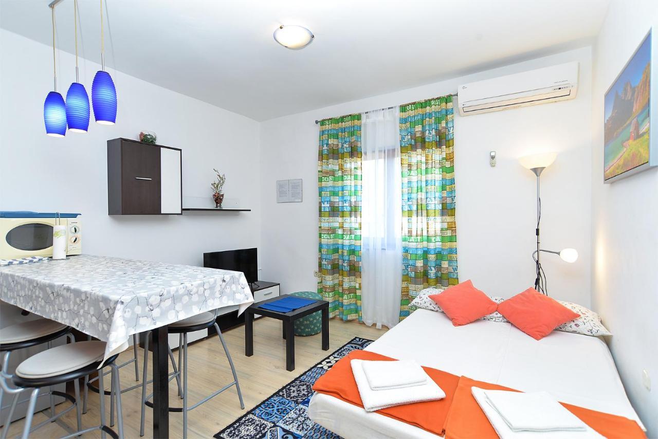 Apartment Puzar 295 Stinjan Luaran gambar