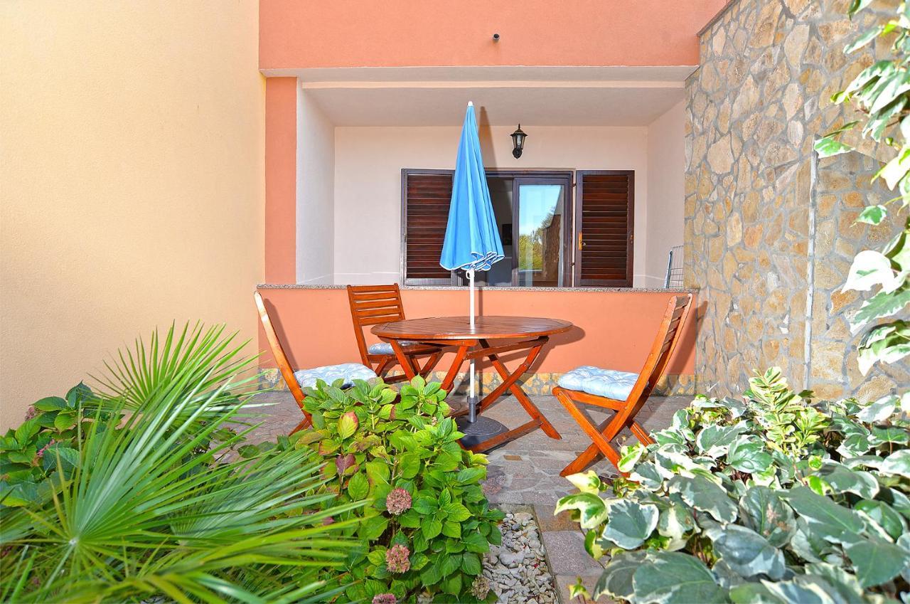 Apartment Puzar 295 Stinjan Luaran gambar