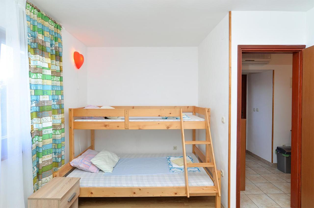 Apartment Puzar 295 Stinjan Luaran gambar