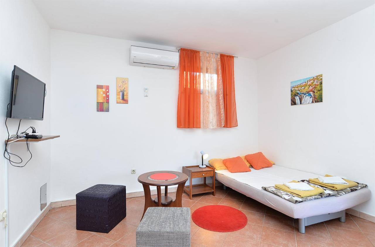 Apartment Puzar 295 Stinjan Luaran gambar